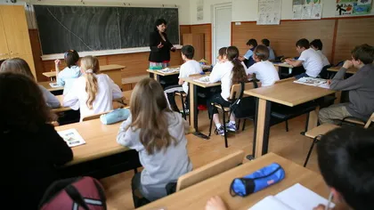 Examenul de DEFINITIVARE 2013: Promovabilitate de 57%, în Cluj. Trei profesori au obţinut media 10