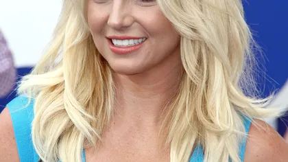 La 31 de ani, Britney Spears îşi DEZVĂLUIE formele în deşert, în timpul filmărilor pentru un nou VIDEOCLIP