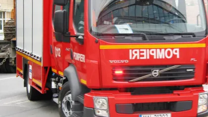 Incendiu într-un bloc din Caraş-Severin. O persoană a fost rănită