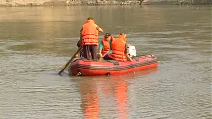 Trei tineri care s-au înecat în râul Siret, găsiţi după patru zile de căutări