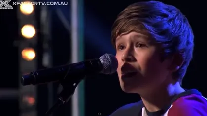 X-Factor Australia: Un puşti de 14 ani a ridicat juraţii în picioare cu VOCEA sa SENZAŢIONALĂ VIDEO