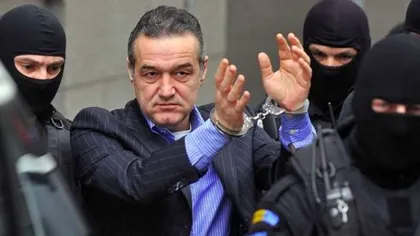 Cine l-a făcut pe Gigi Becali să plângă în închisoare la Jilava