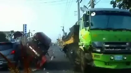 Accident stupid provocat de un şofer, în Taiwan VIDEO