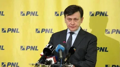 Crin Antonescu cere PSD să-şi exprime poziţia faţă de proiectul Roşia Montană