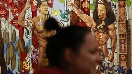 Un muzeu care a expus un tablou cu Putin şi Obama dezbrăcaţi a fost închis