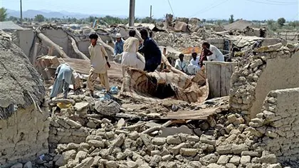 Cutremurul din Pakistan: Bilanţul a ajuns la 515 morţi, eforturile de salvare îngreunate de insurgenţi
