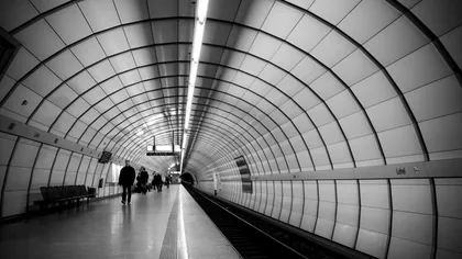 Ponta: Linia de metrou spre aeroport va fi realizată după finalizarea tronsoanelor începute
