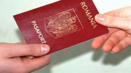 Românii din diaspora solicită demisia directorului serviciilor de paşapoarte, după ce problema cozilor nu a fost eliminată