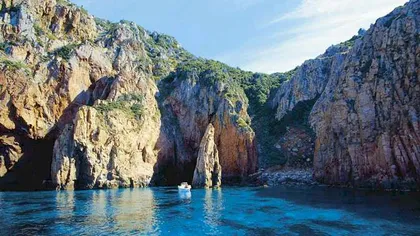 Poluare cu hidrocarburi în largul Corsicii: Ameninţă o rezervaţie naturală patrimoniu UNESCO