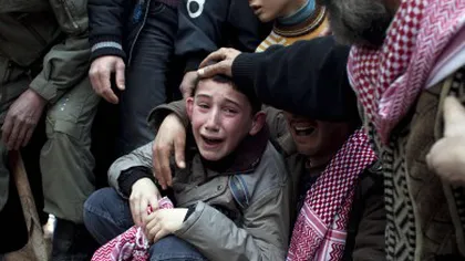 Avioanele guvernamentale siriene au bombardat un liceu: Cel puţin 12 elevi şi profesori şi-au pierdut viaţa