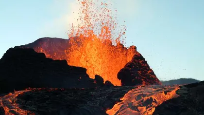 Descoperire ULUITOARE: Vulcanii de pe glob activează după un ceas propriu