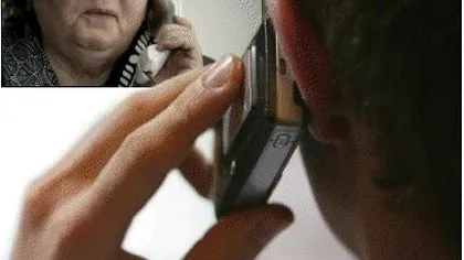 Suspecţi de înşelăciuni prin telefon cu metoda 