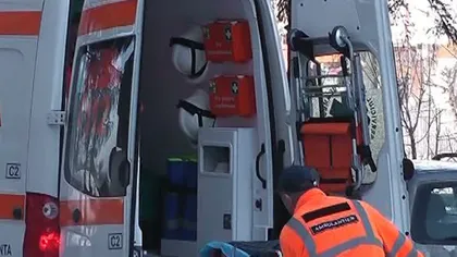 Un motociclist FĂRĂ PERMIS, în stare gravă după ce a PROVOCAT un accident