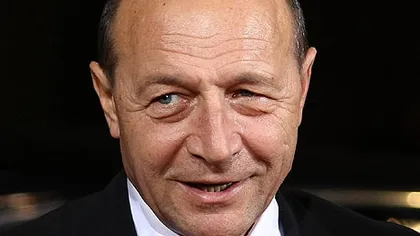 Traian Băsescu spune că nu e calificat să fie profesor întrucât nu are cine să-i dea doctoratul