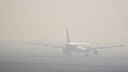 Cursa aeriană Iaşi-Bucureşti, întârziere de peste trei ore, din cauza ceţii de pe Aeroportul Otopeni
