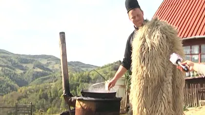 Viaţa la stână, alături de Ghiţă Ciobanul. Povestea celui mai îndrăgit cioban din România VIDEO