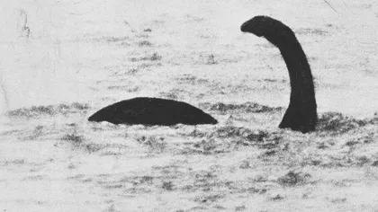 ADEVĂRUL despre monstrul din Loch Ness, spus de autorul celei mai concludente fotografii care l-a surprins
