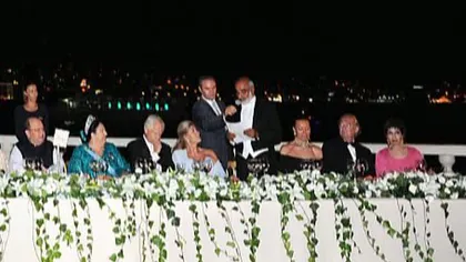Prinţesa Lia şi Prinţul Paul, la aceeaşi masă cu urmaşul sultanului Suleyman Magnificul VIDEO