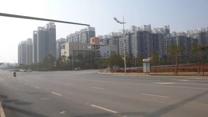 Oraşele FANTOMĂ din China: MEGA STRUCTURI urbane, lăsate în PARAGINĂ. Imaginile îţi vor da fiori FOTO