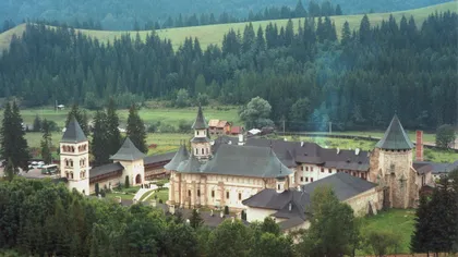 Mănăstirea Putna a câştigat procesul cu statul, privitor la terenul pe care construită