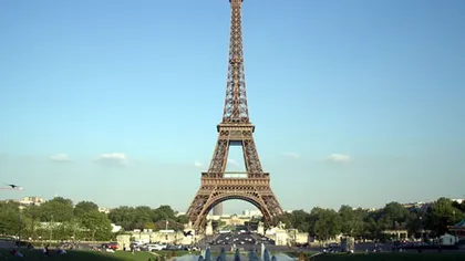 PANICĂ în Paris: Turnul Eiffel a fost evacuat