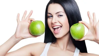 Fructe şi legume care-ţi redau strălucirea tenului: Pregăteşte-ţi pielea pentru Sărbători