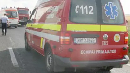 ACCIDENT GRAV. Cinci persoane au fost rănite după ce un microbuz s-a răsturnat VIDEO