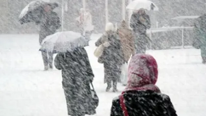 PROGNOZA METEO pe trei zile: Vin ninsorile şi în Bucureşti
