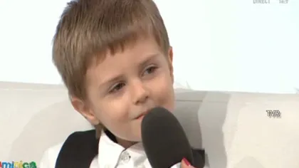 ADORABIL: Băieţelul lui Petre Roman a cântat alături de mama sa VIDEO