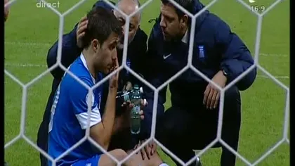 Petardă aruncată în teren la meciul România-Grecia. Un jucător grec a avut nevoie de îngrijiri