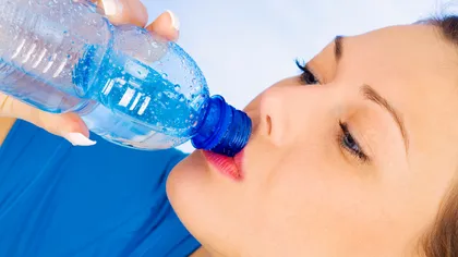 Ce se întâmplă în corpul nostru atunci când bem apă