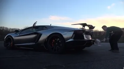 Un britanic şi-a gătit CURCANUL la ţeava de eşapament a unui Lamborghini VIDEO