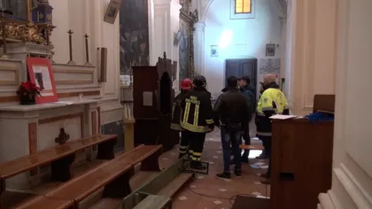 Cutremurul din Napoli, urmat de 130 de replici