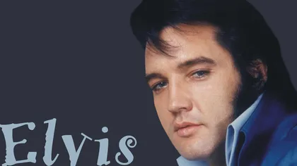 Celebrii pantofi albaştri din velur ai lui Elvis Presley vor fi vânduţi la licitaţie