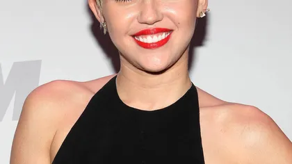 Miley Cyrus şi-a schimbat COMPLET LOOK-UL. Uite cum arată acum fosta Hannah Montana FOTO