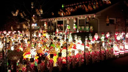 Sărbători de speriat: Cele mai urâte decoraţiuni de Crăciun GALERIE FOTO