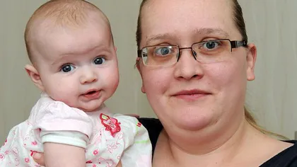 A vrut să-i prepare lapte fetiţei sale de 4 luni, dar a fost la un pas de INFARCT când a deschis cutia FOTO
