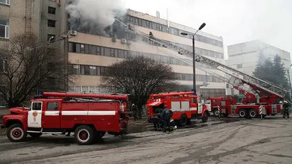 Tragedie în Ucraina: Un incendiu DEVASTATOR a făcut OPT MORŢI la o fabrică de bijuterii VIDEO