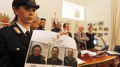 Trei români au fost arestaţi în Italia pentru trafic de persoane şi favorizare a prostituţiei