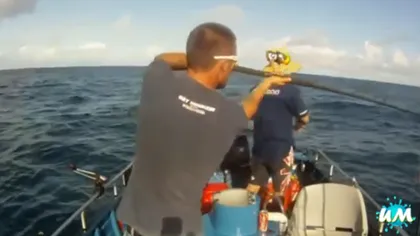 Cele mai amuzante faze pe baltă: Pescarii aştia au rămas doar cu povestea VIDEO