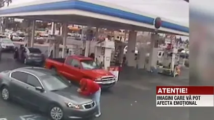 Un bărbat a fost călcat de o maşină într-o benzinărie din Las Vegas VIDEO