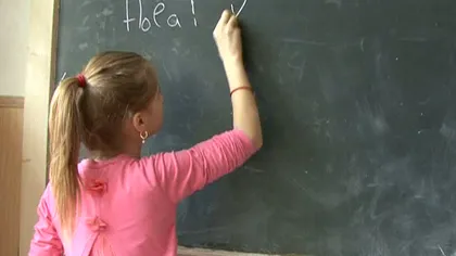 Românii din străinătate îşi trimit copiii să studieze în România VIDEO
