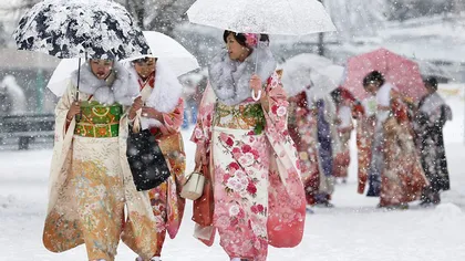 COD PORTOCALIU şi ROŞU de furtună: Japonia se pregăteşte pentru ce poate fi mai rău