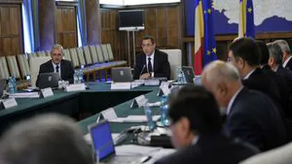 Victor Ponta a trimis Corpul de Control la fostul minister al lui Eugen Nicolaescu