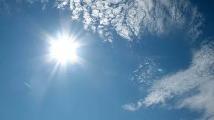 PROGNOZA METEO pe trei zile: Vremea rămâne caldă, iar soarele domină cerul