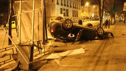Accident groaznic la Iaşi: Un Audi a intrat cu 100 km/oră în zid VIDEO