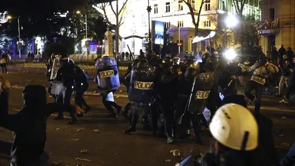 VIOLENŢE la Madrid. Peste 100 de răniţi la un miting anti-austeritate VIDEO