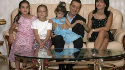 Dor SFÂŞIETOR. Ce fac fetele lui Gigi Becali de când tatăl lor este în închisoare