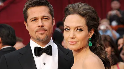 Angelina Jolie îl apucă de fund pe Brad Pitt, în public. Vezi aici un moment MEMORABIL VIDEO