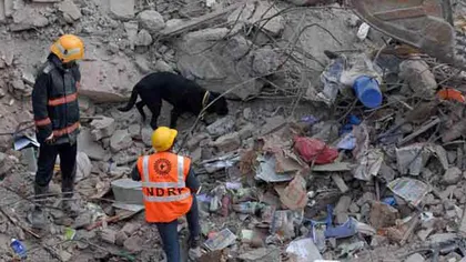 TRAGEDIE în INDIA: O clădire cu risc major s-a prăbuşit ucigând ŞAPTE PERSOANE